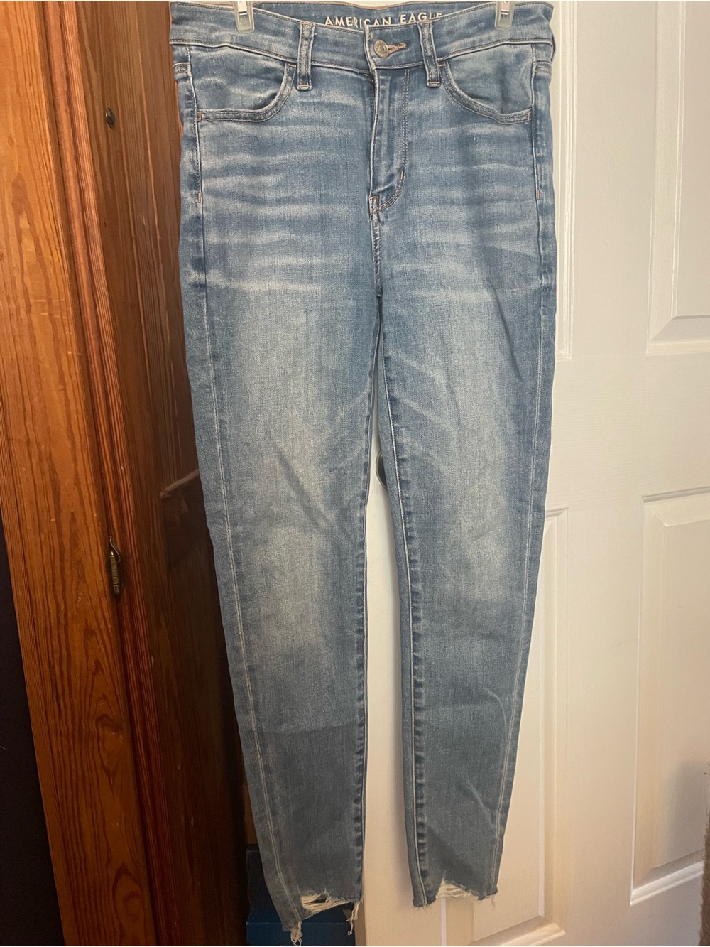 American Eagle Outfitters Light Wash Hi-Rise Jegging